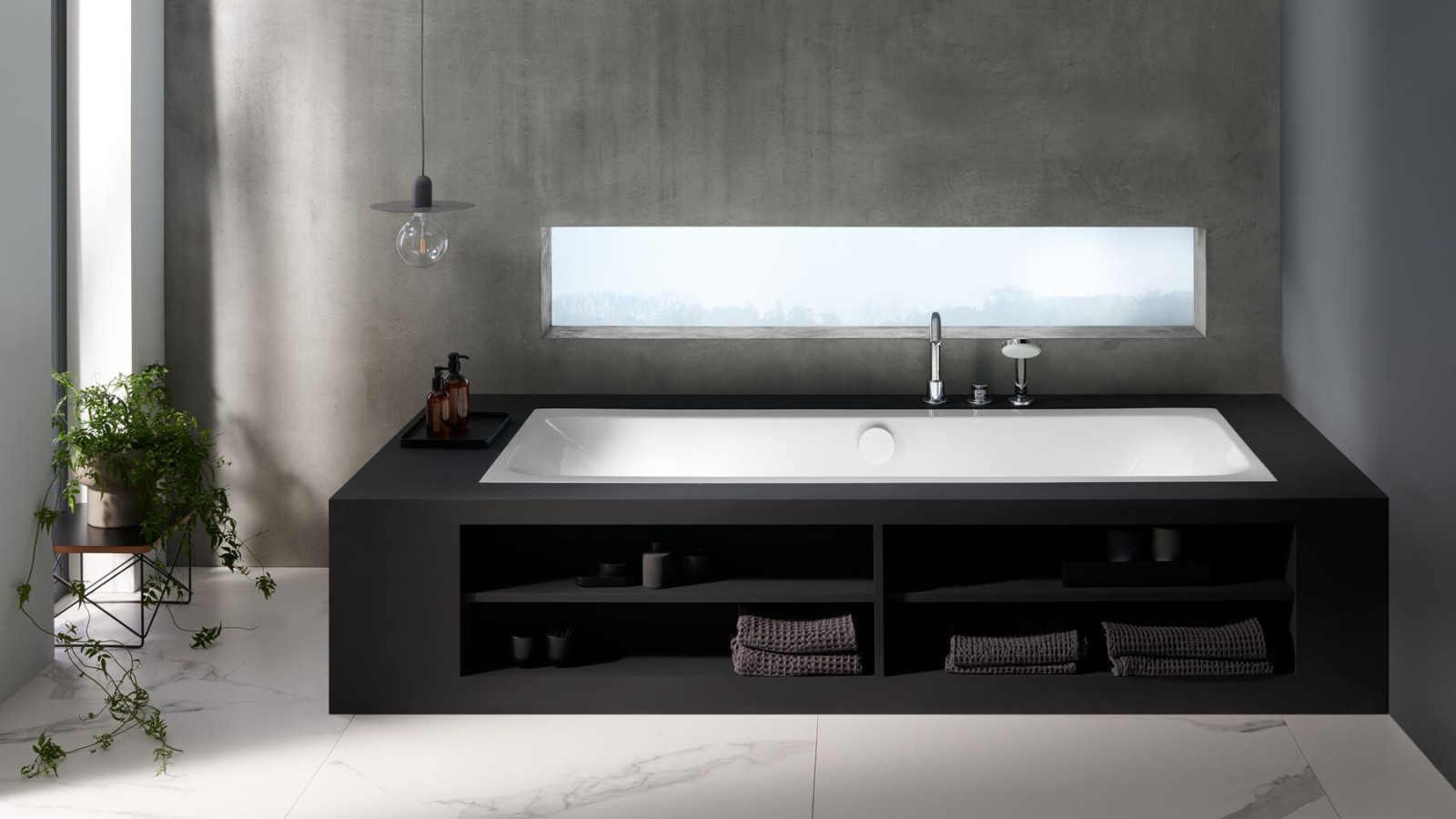 Vasca da bagno Geberit Tawa (© Geberit) (non disponibile in Italia) Vasca da bagno Geberit Tawa (© Geberit) (non disponibile in Italia)