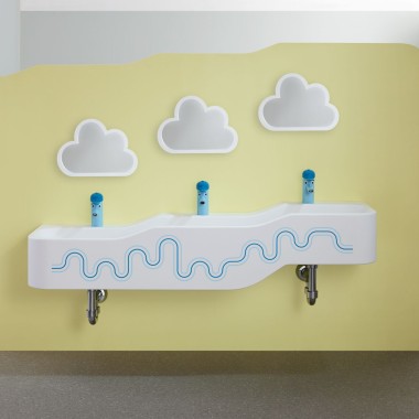 Spazio per il gioco e l’igiene Geberit Bambini in blu oceano e azzurro Spazio per il gioco e l’igiene Geberit Bambini in blu oceano e azzurro