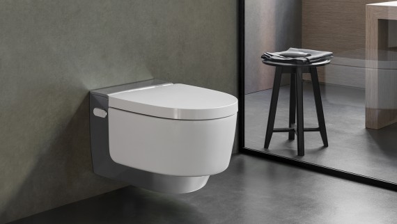 Geberit AquaClean Mera si integra armoniosamente nel bagno grazie al suo design