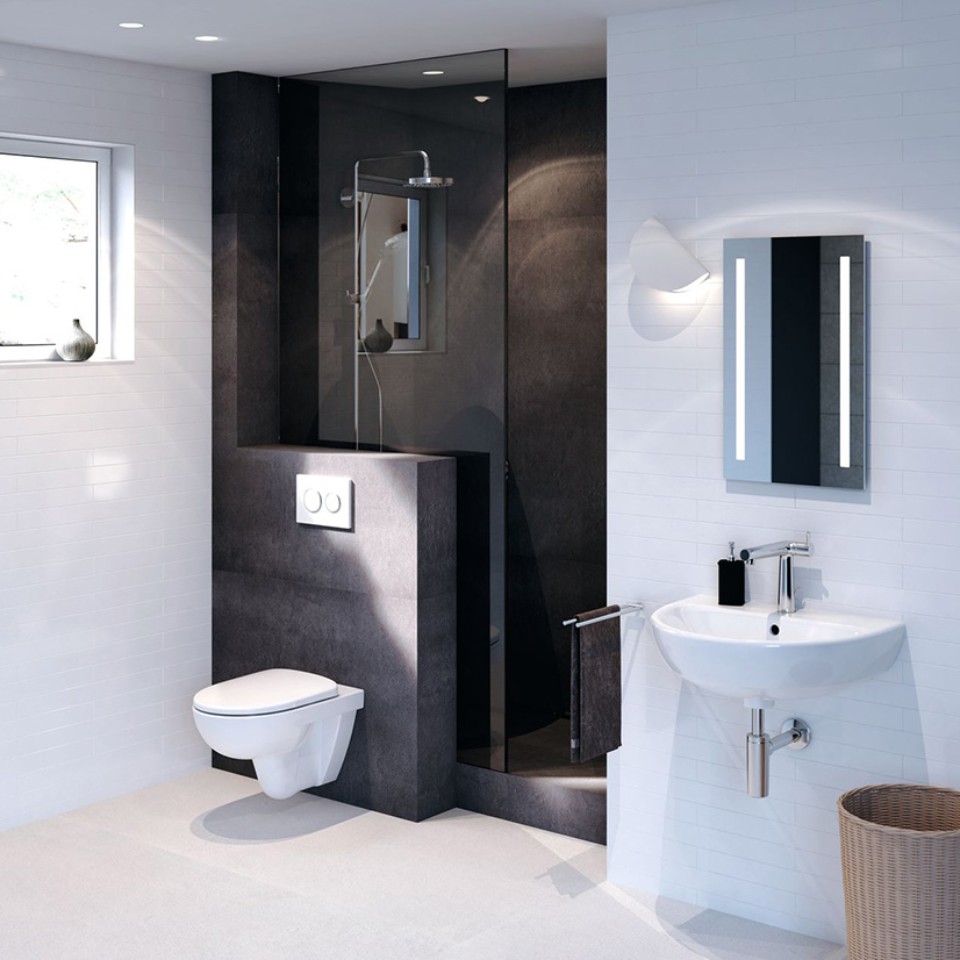 Bagno con vaso e lavabo Geberit Selnova e placca di comando Geberit Sigma21 Bagno con vaso e lavabo Geberit Selnova e placca di comando Geberit Sigma21