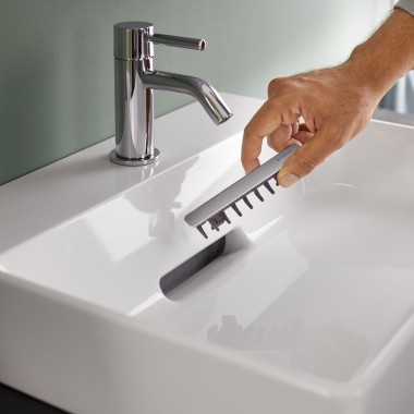 Geberit ONE con scarico per lavabo CleanDrain Geberit ONE con scarico per lavabo CleanDrain