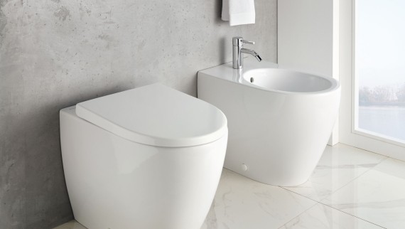 Combinazione di WC e bidet a pavimento iCon di Geberit