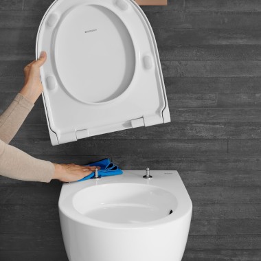 WC Acanto con funzione QuickRelease © WC Acanto con funzione QuickRelease ©