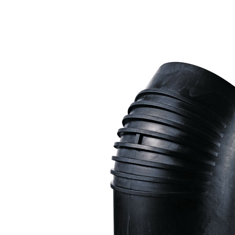 Le pareti spessorate di tubi e raccordi aumentano l’isolamento acustico. Le pareti spessorate di tubi e raccordi aumentano l’isolamento acustico.