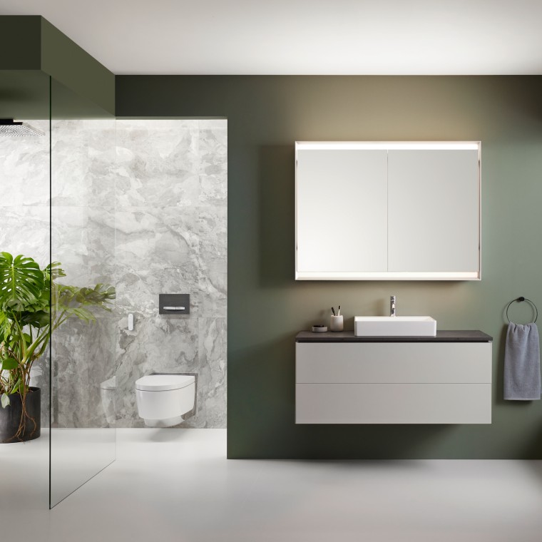 Vaso bidet Geberit AquaClean Mera Comfort in un bagno Geberit ONE Vaso bidet Geberit AquaClean Mera Comfort in un bagno Geberit ONE