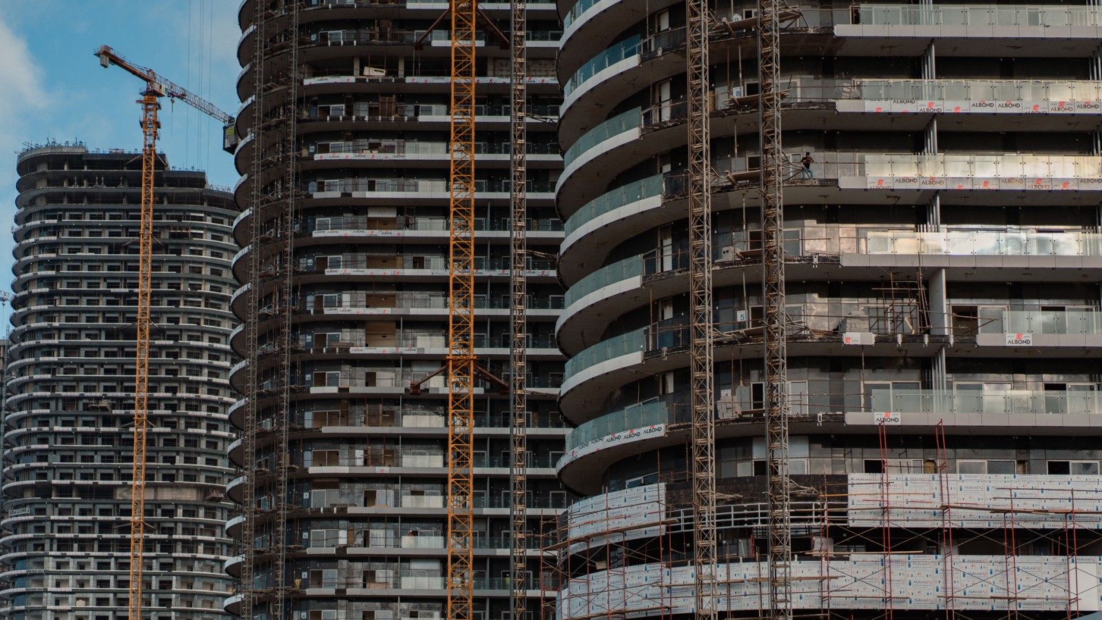 Complesso di 18 torri a New Alamein City Complesso di 18 torri a New Alamein City