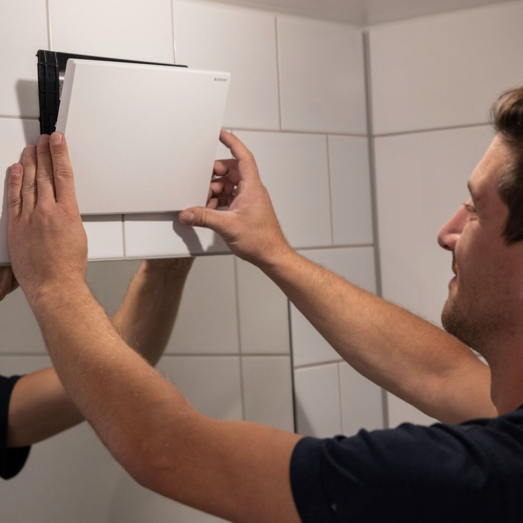 Placca di comando Geberit per unità di risciacquo igienico Placca di comando Geberit per unità di risciacquo igienico