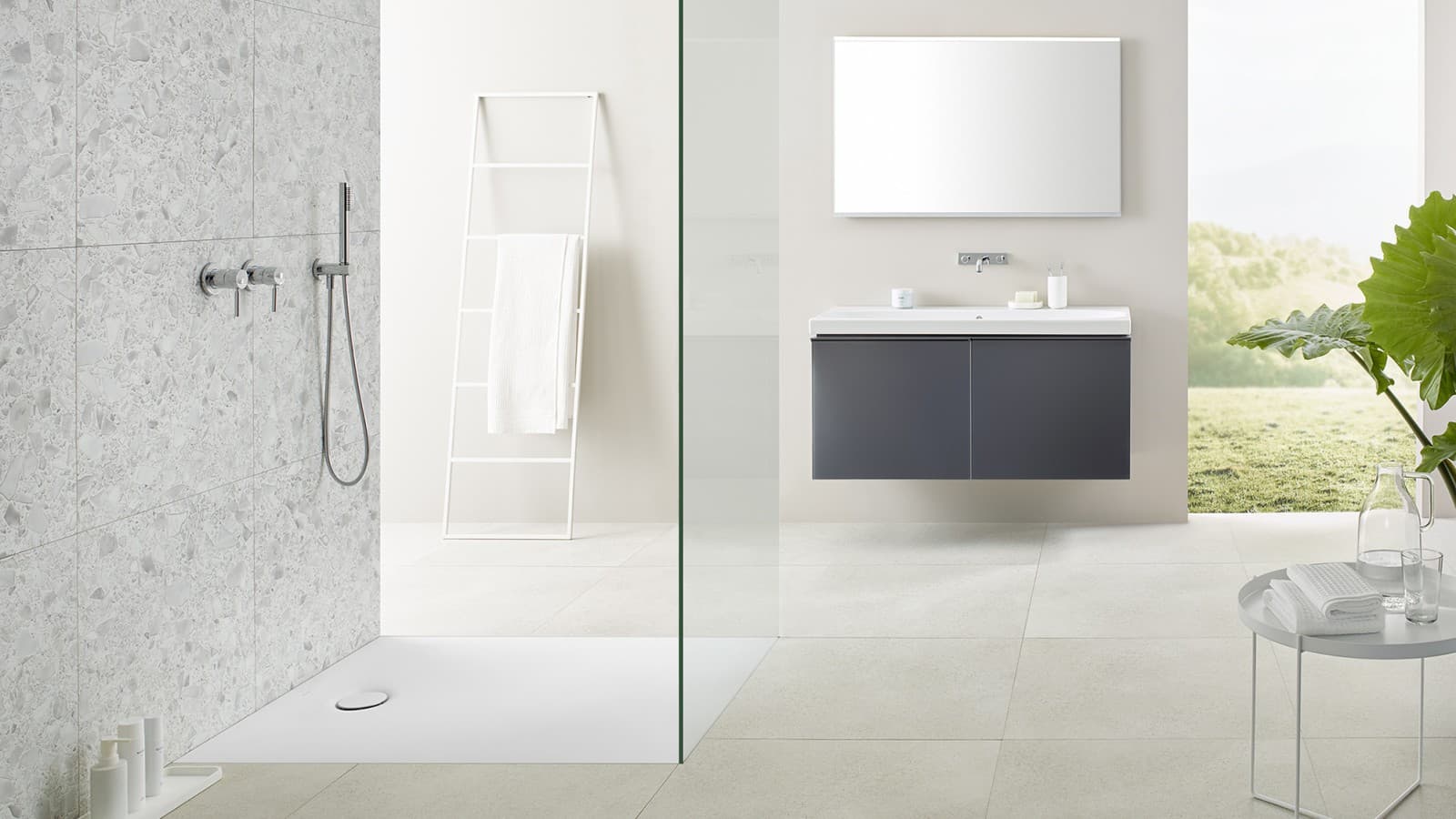 Bagno con doccia Geberit Setaplano Bagno con doccia Geberit Setaplano