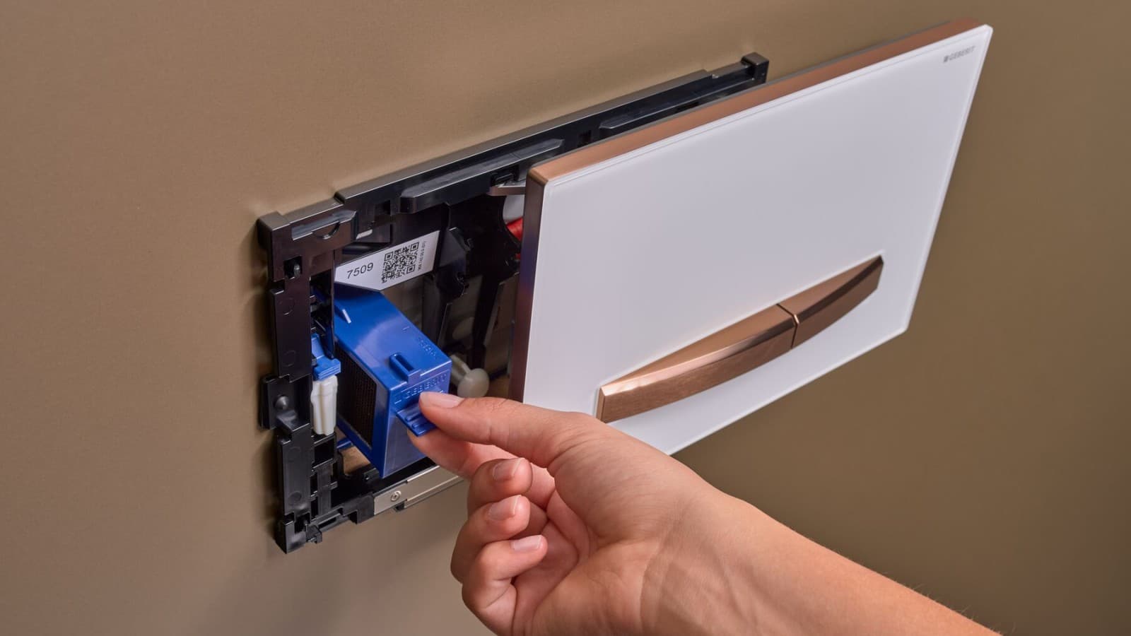 La placca di comando Geberit Sigma50 è compatibile con il modulo DuoFresh La placca di comando Geberit Sigma50 è compatibile con il modulo DuoFresh