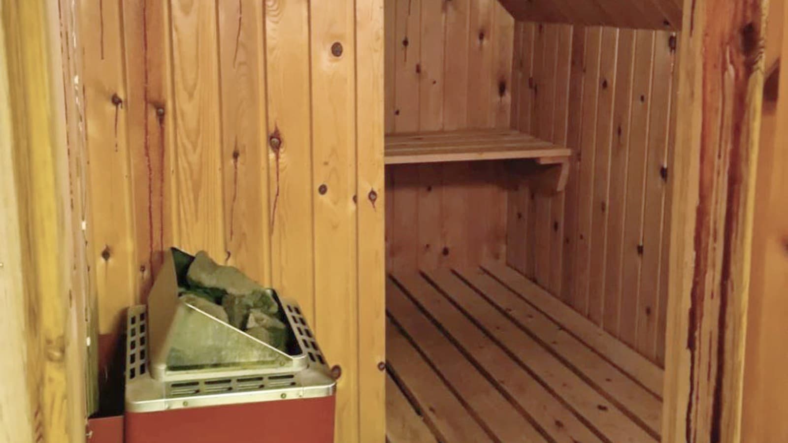 Sauna con tetto spiovente (© @triner2 and @strandparken3) Sauna con tetto spiovente (© @triner2 and @strandparken3)