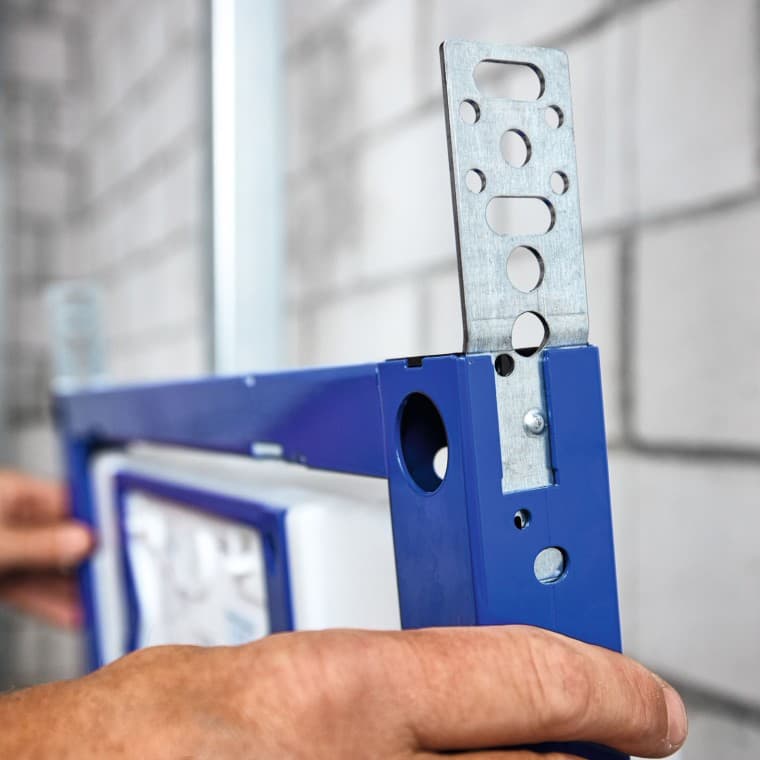 Semplice installazione di un elemento Duofix. Semplice installazione di un elemento Duofix.