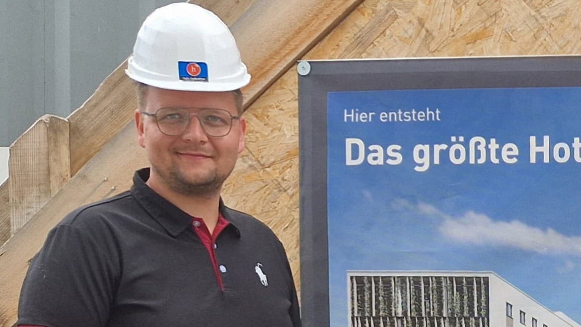 Florian Schmallegger, Project Manager di Heiz-Hofstätter (© Geberit) Florian Schmallegger, Project Manager di Heiz-Hofstätter (© Geberit)