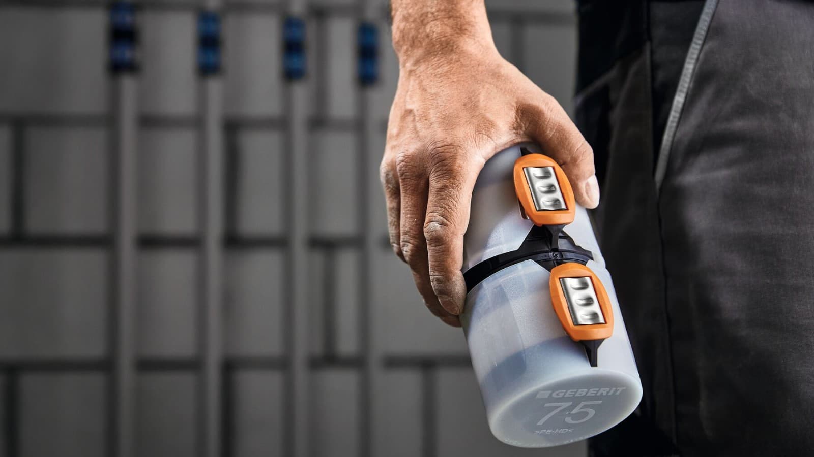 Geberit FlowFit è installato negli edifici modulari StartBlock. (© Geberit) Geberit FlowFit è installato negli edifici modulari StartBlock. (© Geberit)