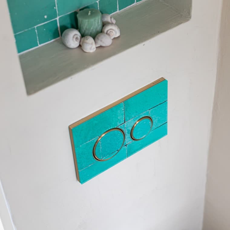 Placca di comando Sigma21 in finitura personalizzata in stile Marocco (© Chiela van Meerwijk) Placca di comando Sigma21 in finitura personalizzata in stile Marocco (© Chiela van Meerwijk)